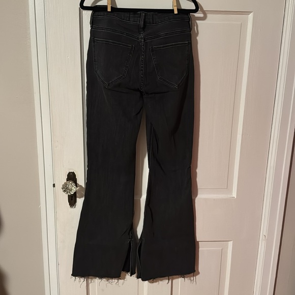 Hollister High Rise Flare Faded Black Denim Jeans Raw Hem 5 R 27 waist 31 Length - Picture 8 of 12